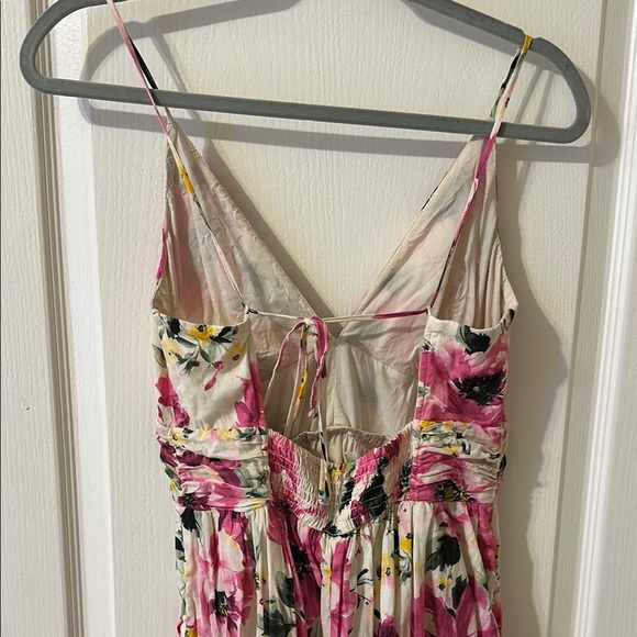 Abercrombie & Fitch Floral Maxi Dress with Pink and Cream Pockets Size Small - Picture 2 of 5
